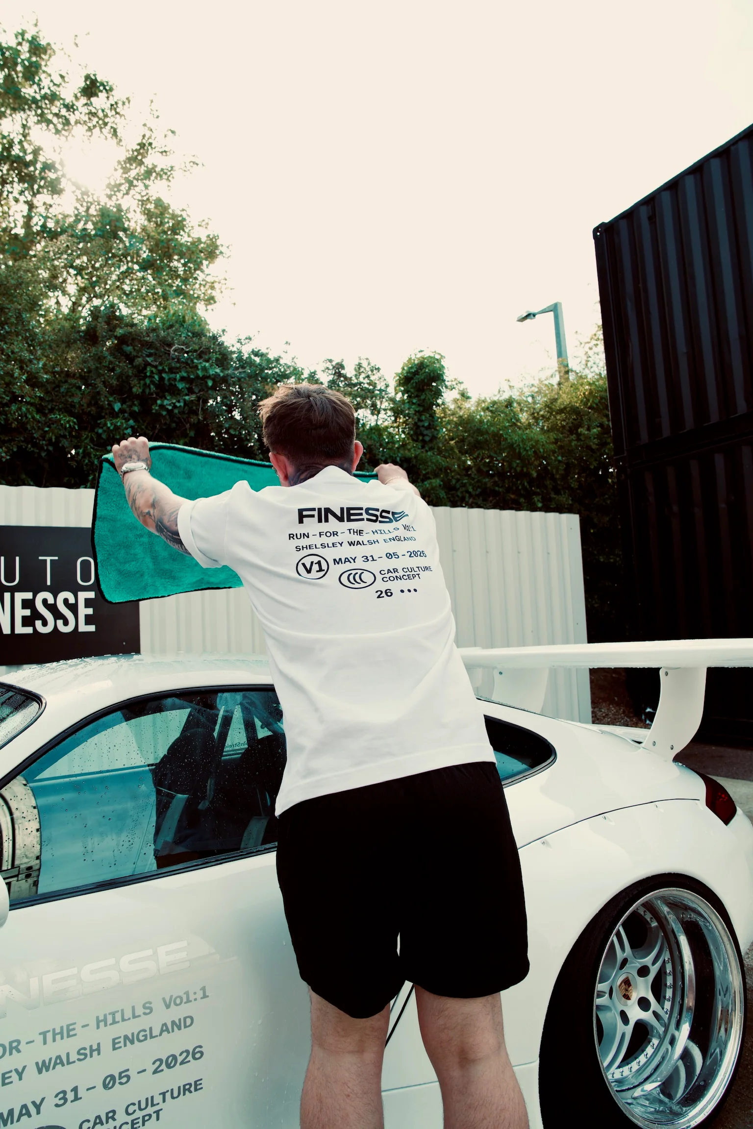 Run for the hills - White T - Image 3